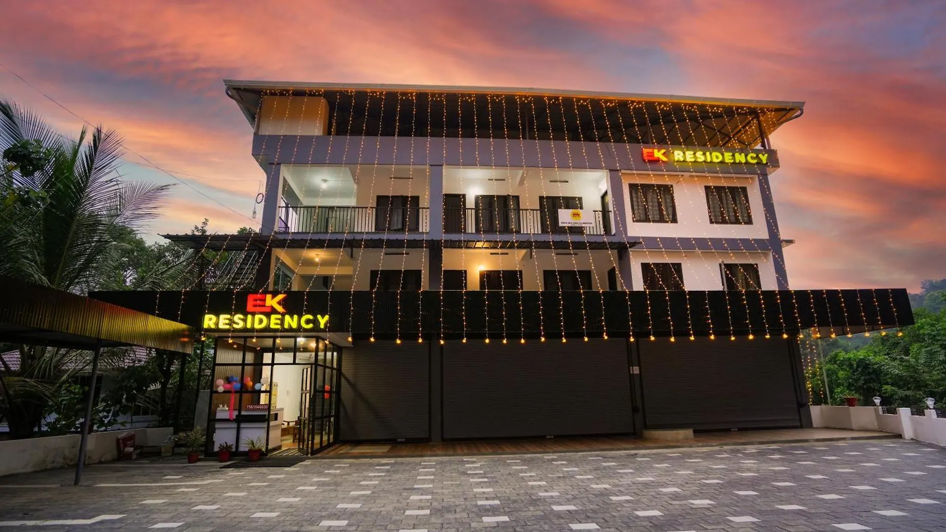 Hotel Ek Residency Anaviratty
