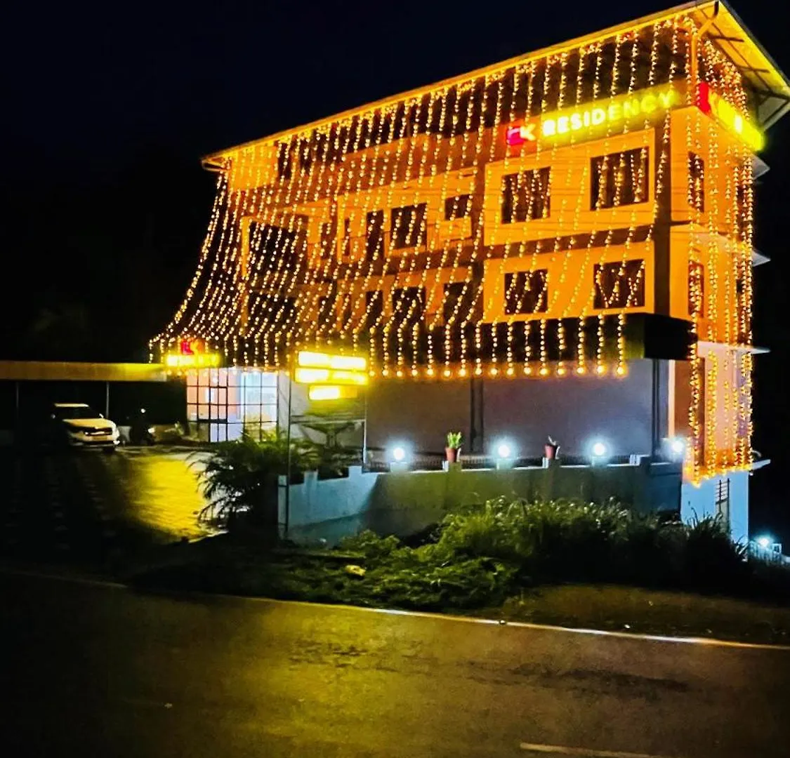Hotel Ek Residency Anaviratty